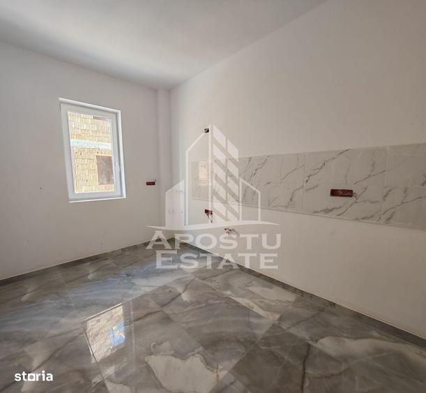 Apartament cu 3 camere în Calea Urseni