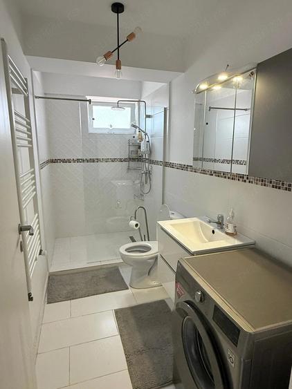 Apartament cu 2 camere semidecomandat în Prelungirea Ghencea
