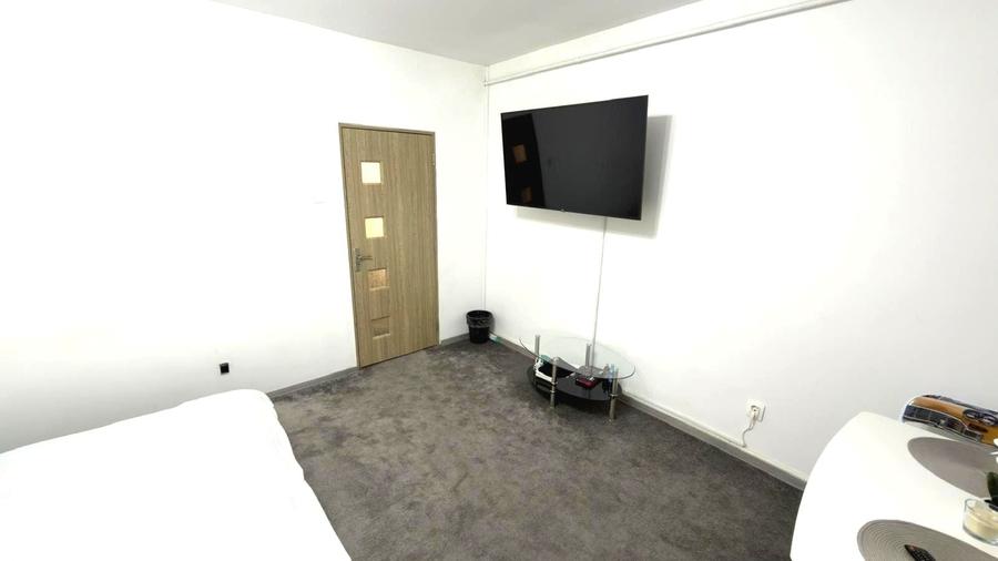 Garsoniera 30mp zona semicentrala mobilata utilata 39.000eur neg - 2