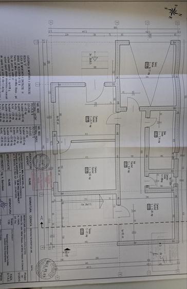Casă cu 4 camere în Mihai Viteazu