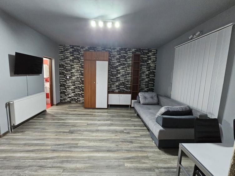 Casă individuală cu 2 camere cu Canalizare în Șagului