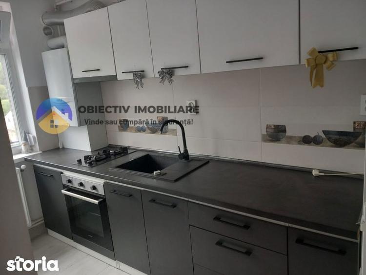 Garsonieră decomandată, mobilată în Precista