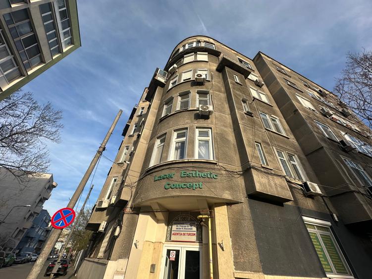 Garsonieră decomandată, mobilată în Tineretului