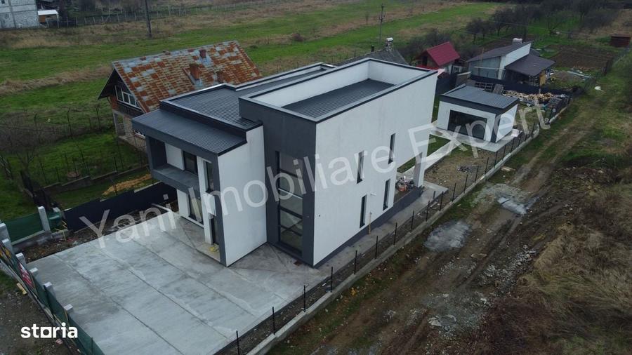 Casă cu 4 camere în Zigoneni