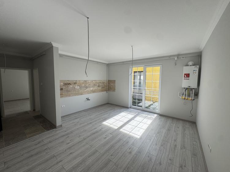 Apartament cu 2 camere decomandat în Giroc
