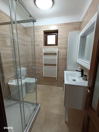 Casă cu 3 camere în Central