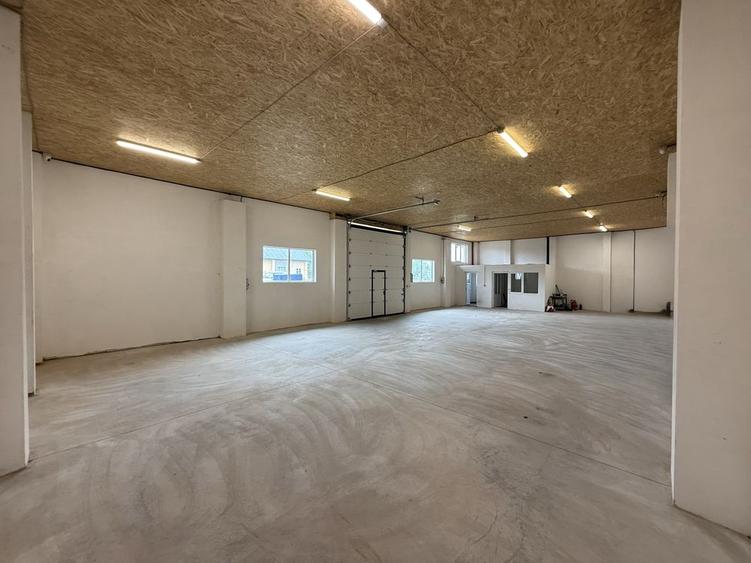 Spațiu comercial, de 200 mp, în Spătărești