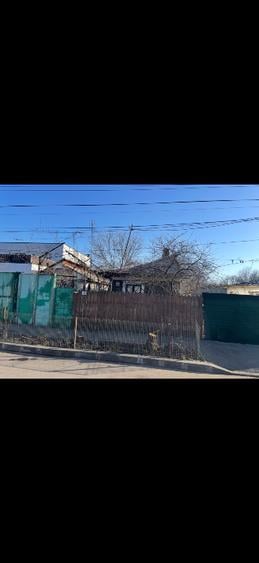 Casă individuală cu 3 camere cu Canalizare în Străulești