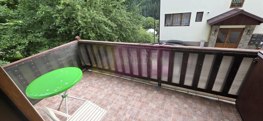 Apartament cu 2 camere decomandat în 1 Mai