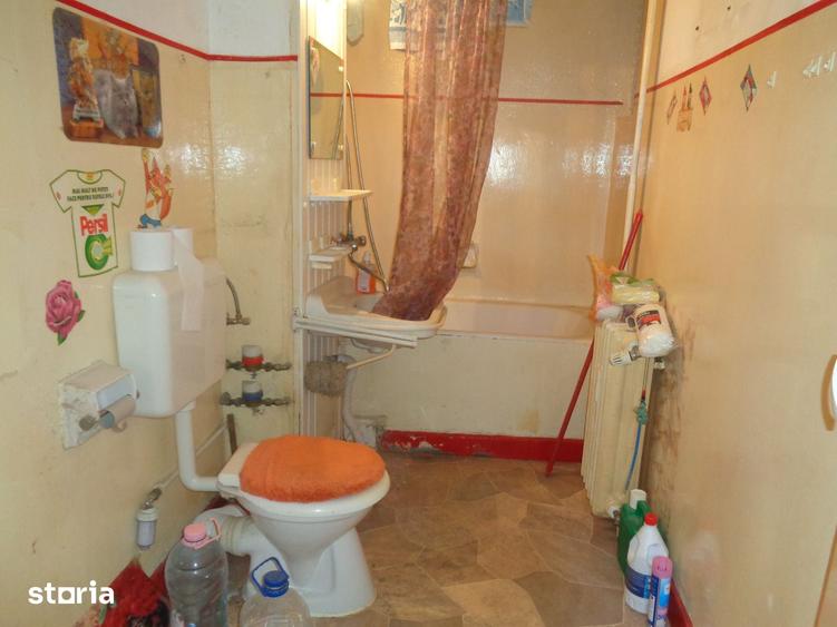 Apartament cu 2 camere decomandat în Fortuna