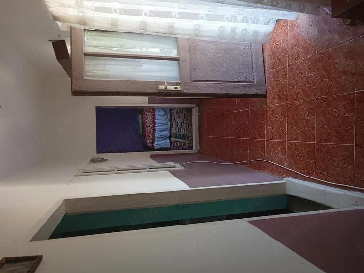 Casă cu 3 camere cu Teren 3500 Mp în Baia