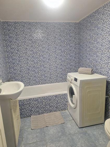 Casă cu Teren 601 Mp în Comana