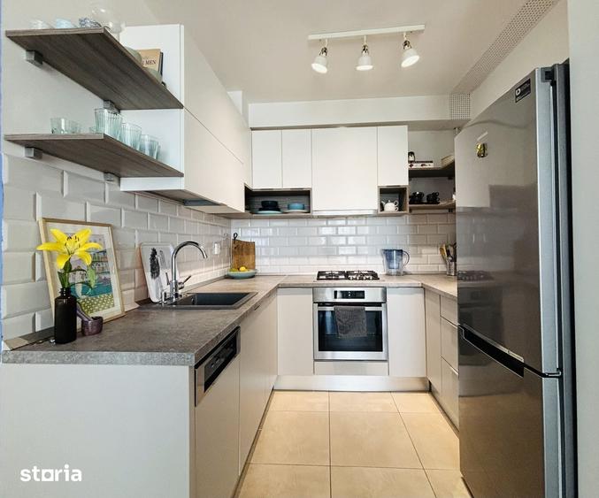 Apartament cu 3 camere în Lipovei