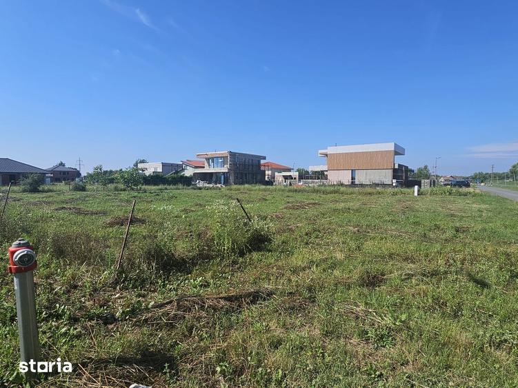Teren de 1140 mp, în Ghiroda