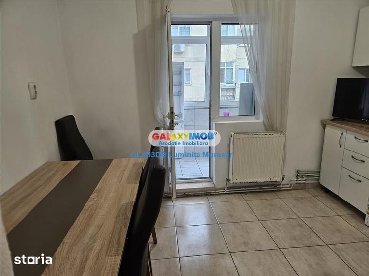 Inchiriere apartament 3 camere decomandat Targoviste Micro 12 - 9