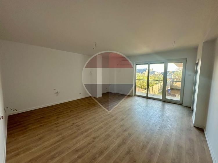Apartament cu 2 camere decomandat în Iosia