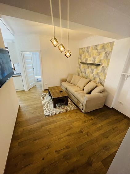 Apartament cu 3 camere decomandat, mobilat în Alfa