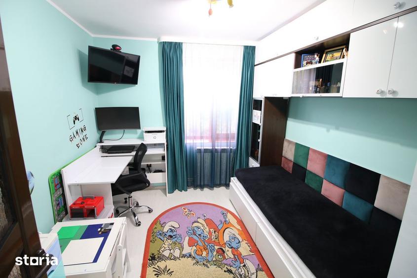 Apartament cu 3 camere decomandat în Țiglina 3