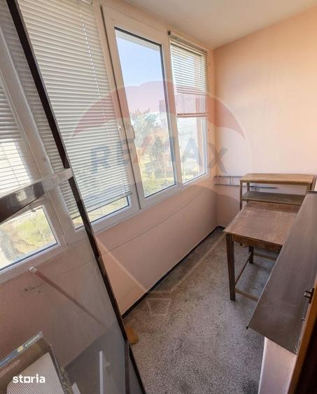 Apartament cu 2 camere decomandat în Est