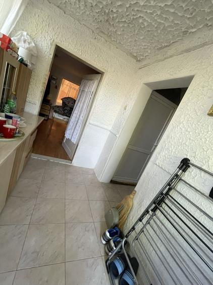 Casă cu 3 camere în Cocorăștii Mislii