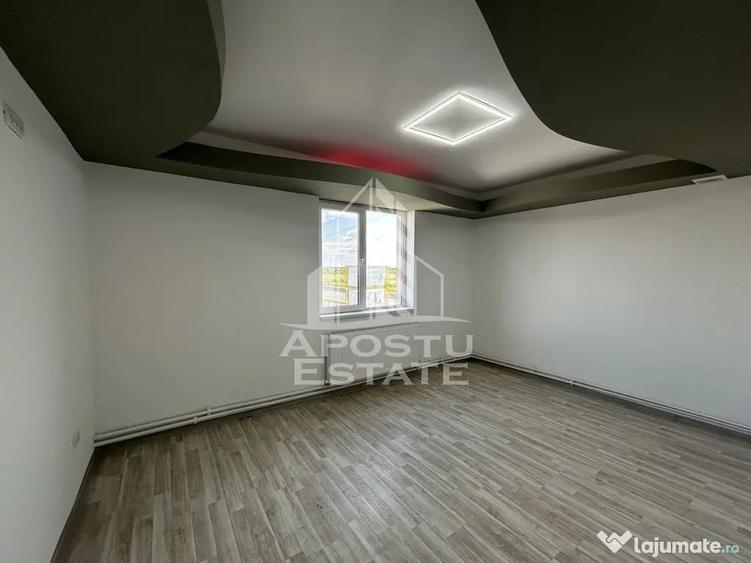 Spațiu comercial, de 350 mp, în Giarmata