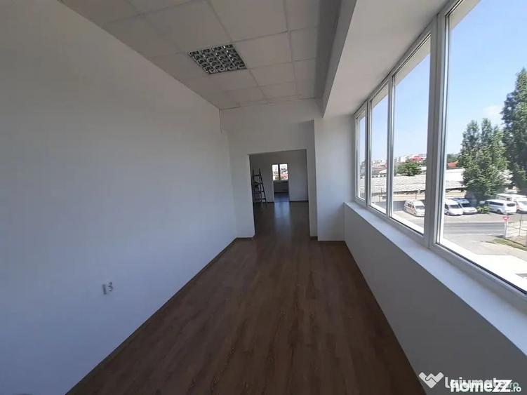 Spațiu comercial, de 125 mp, în Obor