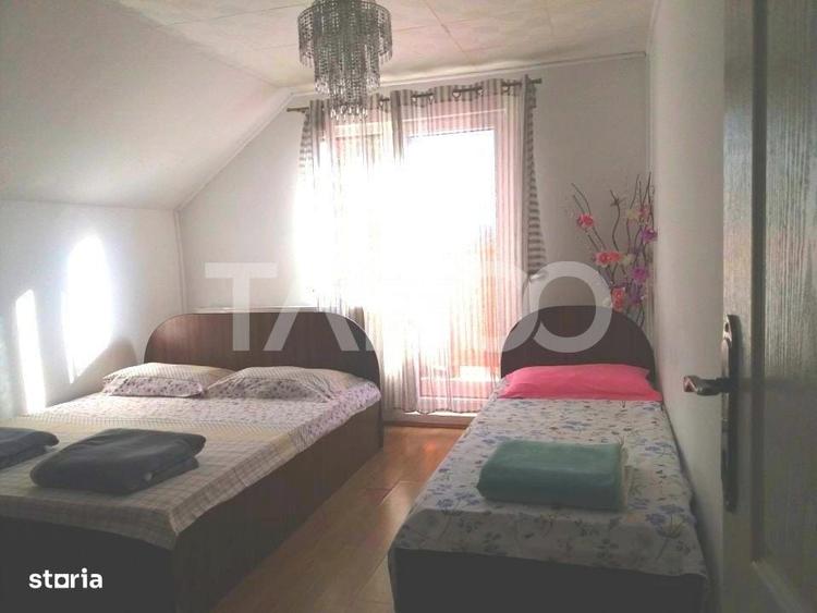 Casă cu 4 camere în Sadu