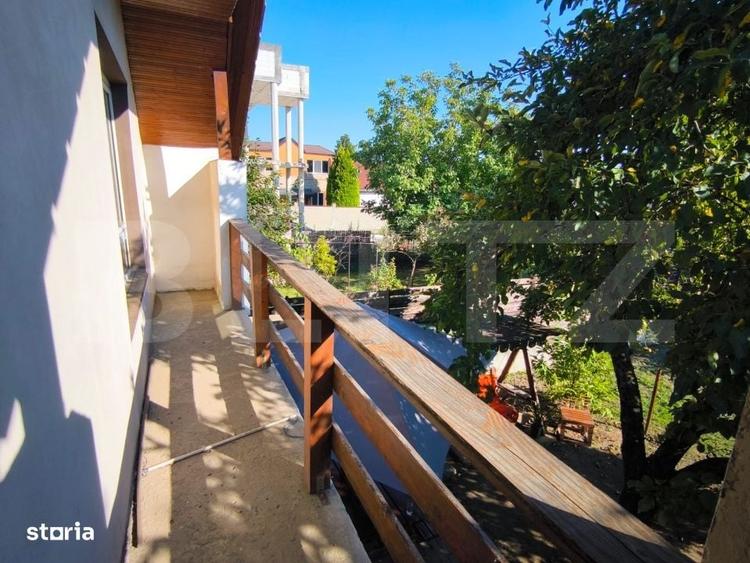 Casă cu 3 camere în Romanești