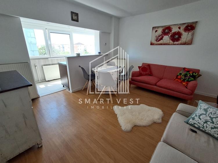 Apartament cu 3 camere decomandat, mobilat în Careiului