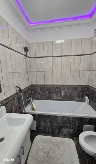 Apartament cu 2 camere în Apărătorii Patriei
