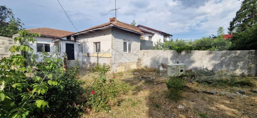Casă cu 3 camere cu Teren 229 Mp în Central