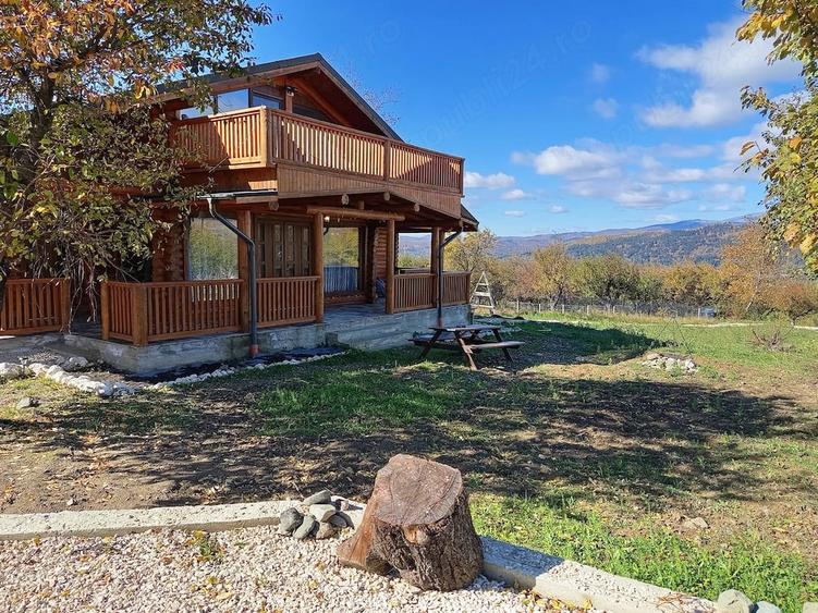 Casă cu 4 camere cu Teren 6240 Mp în Valea Mare