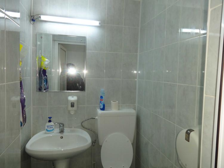 Spațiu comercial, de 184 mp, în Central