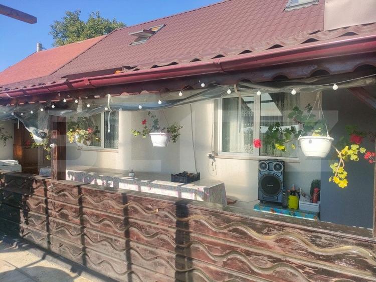 Casă individuală cu 4 camere cu Teren 388 Mp în Siret