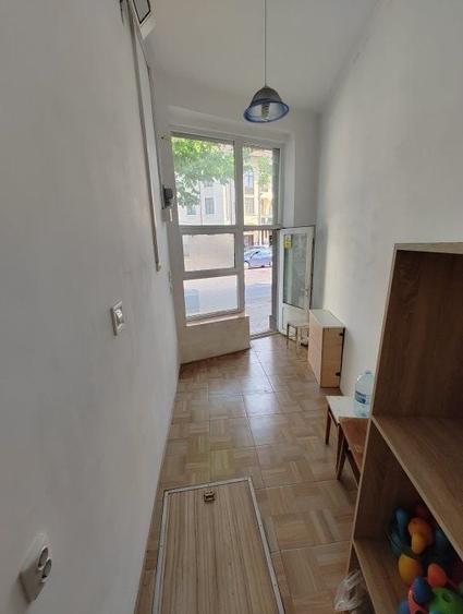 Spațiu comercial, de 14 mp, în Unirii