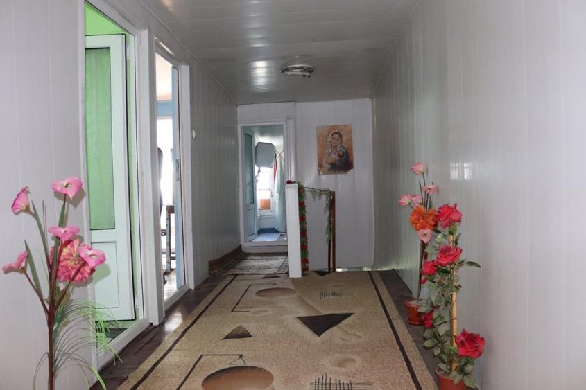 Casă cu 5 camere cu Canalizare în Foltești