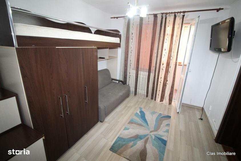 Apartament cu 3 camere decomandat în Central
