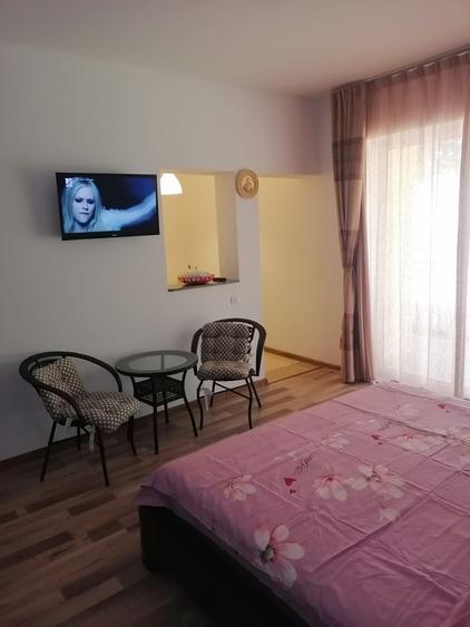 Apartament cu 2 camere decomandat în Eforie