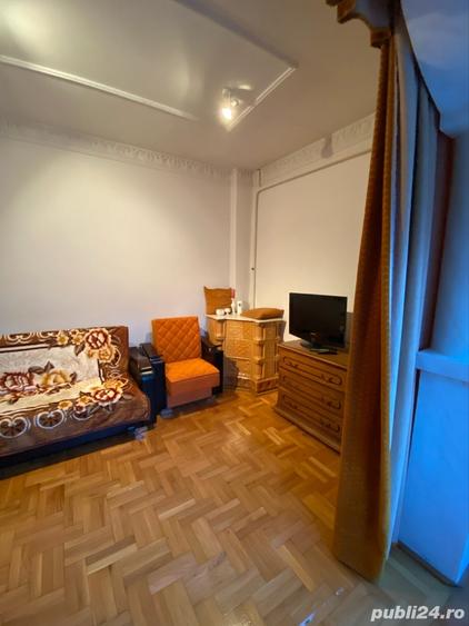 Casă cu 3 camere în Urleta