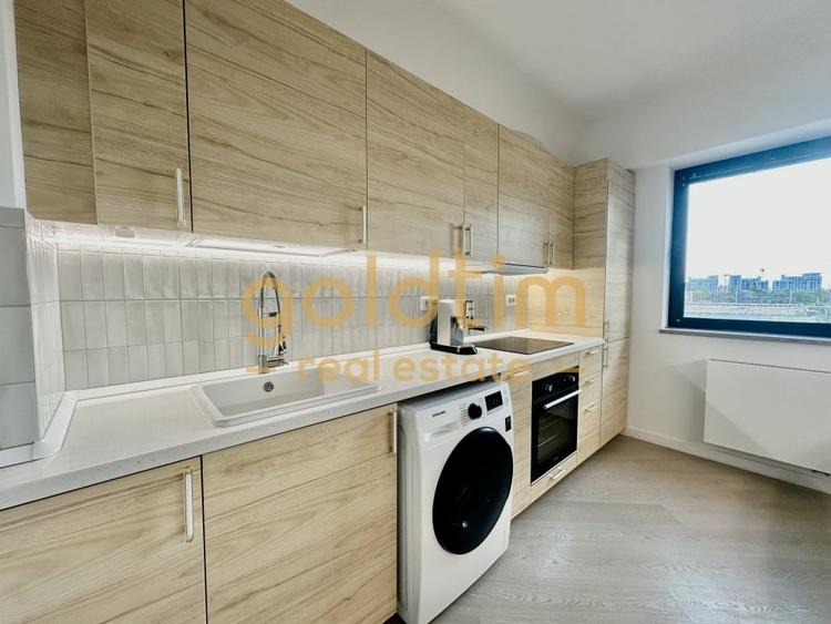 Apartament cu 3 camere decomandat, mobilat în Pipera