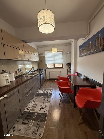Apartament cu 2 camere decomandat în Central