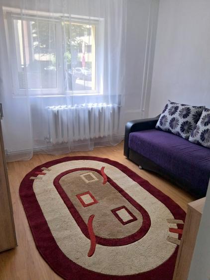 Apartament cu 2 camere decomandat în Mărăști