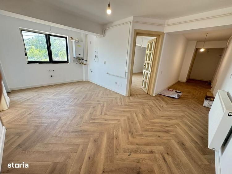 Apartament cu 3 camere decomandat în Hlincea