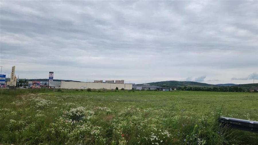 Teren intravilan 10.744 mp, Fagaras, zona comerciala,2 fronturi, utilitati, parc - 19