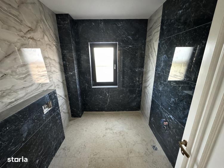 Casă cu 4 camere în Tomești