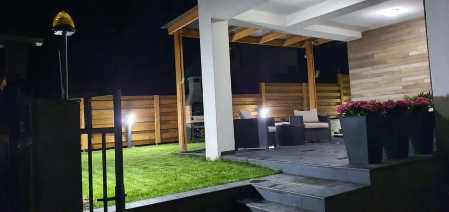 Casă cu 4 camere cu Teren 200 Mp în Gruia
