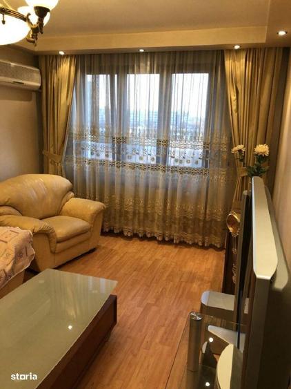 Apartament cu 3 camere decomandat, mobilat în Titan