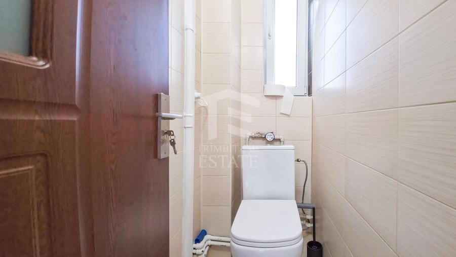 Apartament cu 3 camere decomandat, mobilat în Ferentari