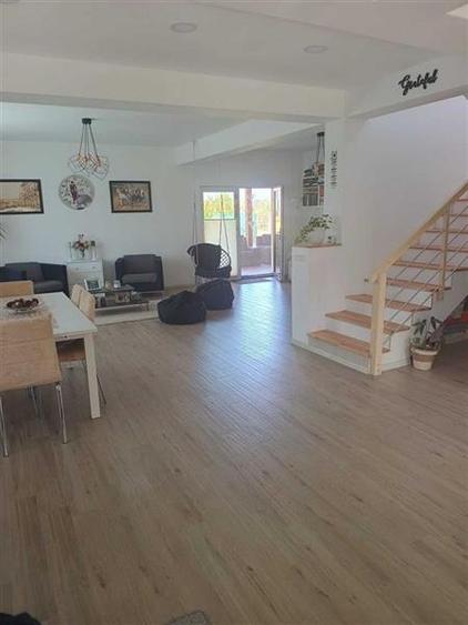 Casă cu 4 camere cu Canalizare în Bartolomeu