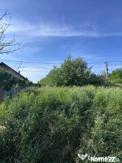 Teren de 5478 mp, în Siret